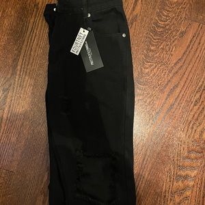 PLT Kourtney kardashian black ripped jeans